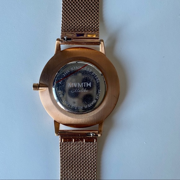 MVMT // Boulevard Malibu Rose Gold Watch Mesh Band - Picture 3 of 6